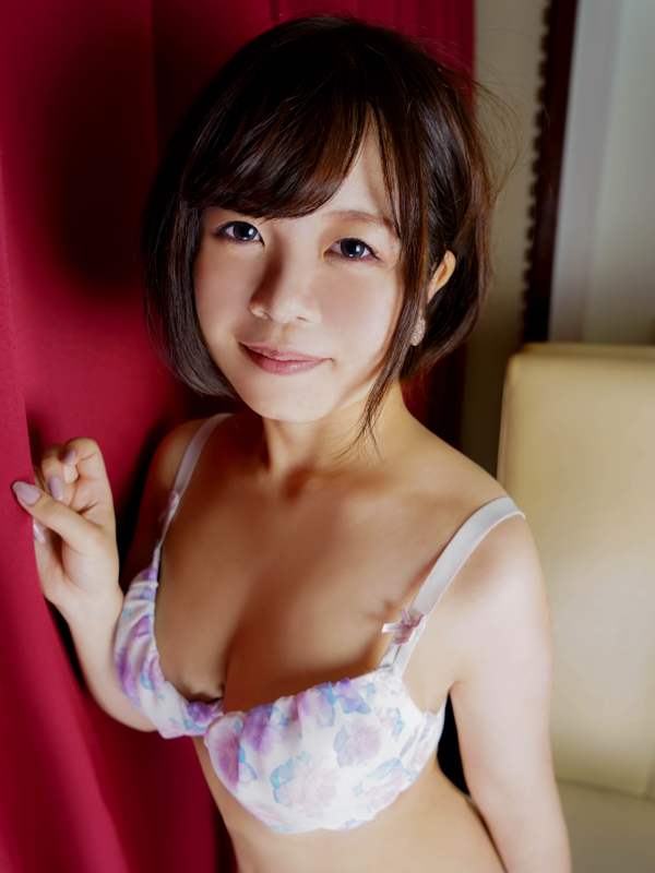 激安ヌキ道楽・阪神店 えりか 25歳 T:152cm B:86(G) W:56 H:84