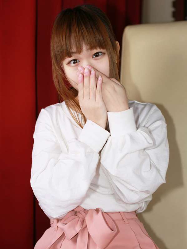 激安ヌキ道楽・阪神店 きあら 25歳 T:148cm B:82(C) W:54 H:83